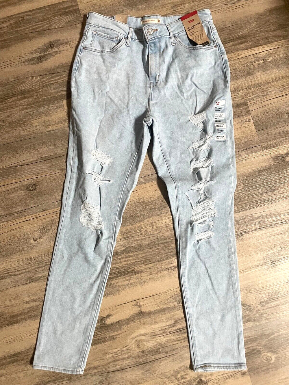 Levi's 721 High-Rise Skinny Jeans Distressed Women's 00 24x30 NWT Levis Levi